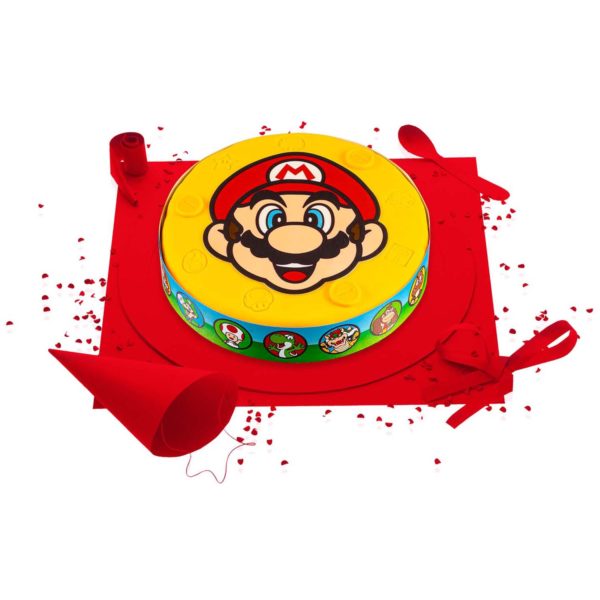 [Visuel du gâteau Mario représentant la tête du personnage de jeux vidéo]