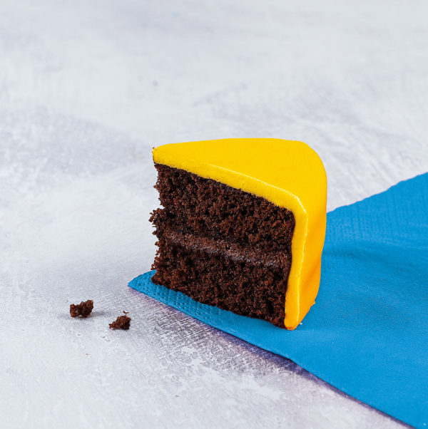 [Part du gâteau au chocolat Naruto]